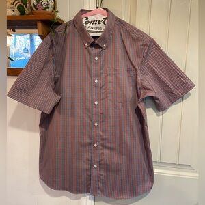 Duluth Trading Co Red and Blue Plaid Men's Shirt